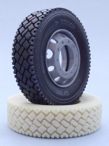 KFS 1/24 DUNLOP SP881 11R24.